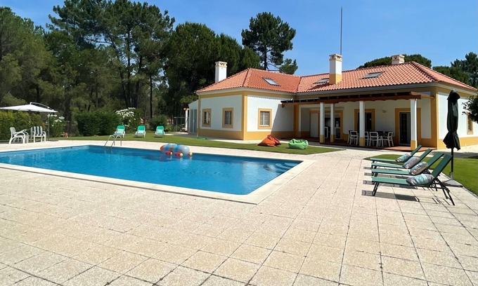 Santa Maria do Castelo Haus | Casa dos Loendros by Interhome