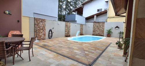 Horto Haus | Casa em Condomínio com Piscina e Lago em UBATUBA