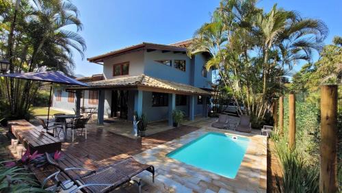 Itamambuca Haus | Casa em Itamambuca com piscina em frente a praia
