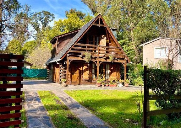 Bosque Peralta Ramos Haus | Casa Estilo Cabaña, Bosque Peralta Ramos