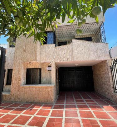 Papare Haus | Casa Hostal Disfrutar casa cerca la playa Gaira, playa Rodadero, playa Salguero