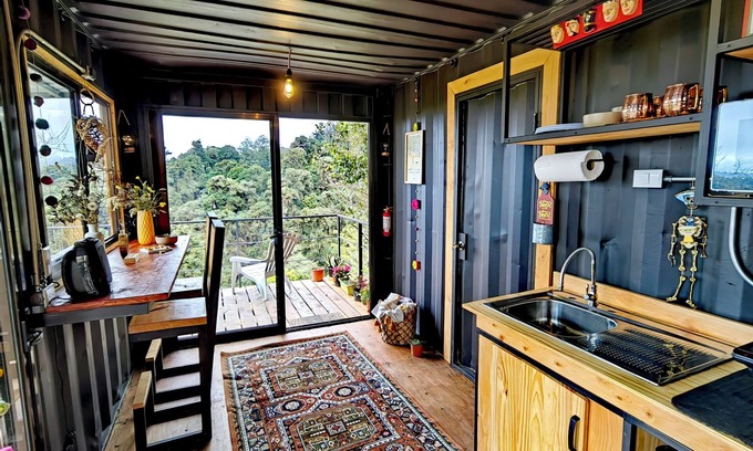 Pejibaye Kabine | Casa Lulú is the perfect refuge to enjoy the tranquility of the mountains.