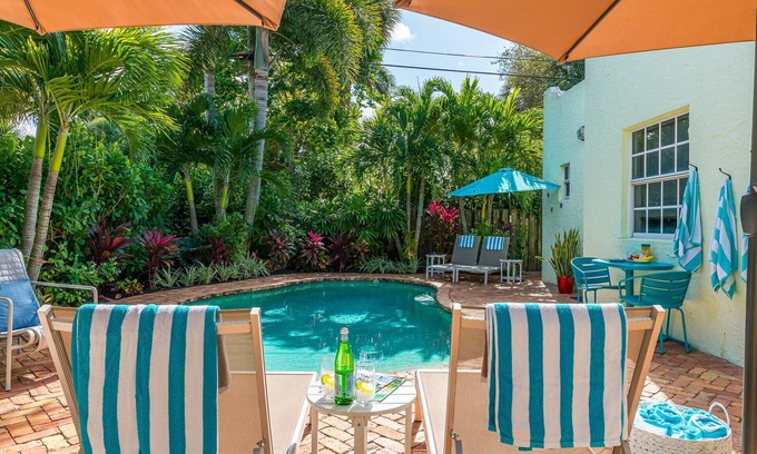 Flamingo Parks Haus | Designer Boho-Chic Villa | Pool & Guest House!