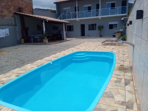 Taquaral Haus | Casa nova com piscina próxima a praia e menos de 3km do centro de Ubatuba