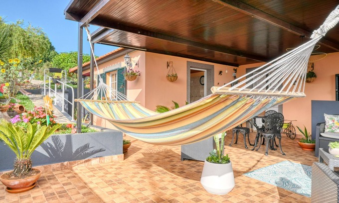 Ponta do Sol Hütte | Casa Primavera, a Home in Madeira