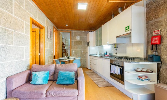 Seia Haus | Casa Rústica T2 com Salamandra e Cozinha - Seia - Serra da Estrela - Casa do Loureiro II