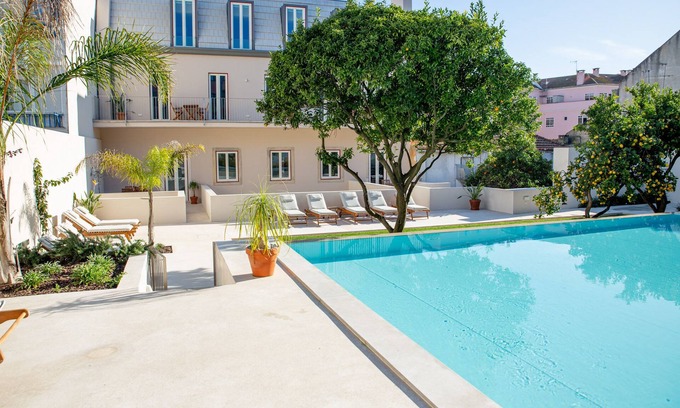 Cacilhas Wohnung | Casa René, Lisbon's Hidden Gem