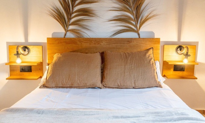 Periana Haus | Casa Rural con Terraza Privada en la Naturaleza