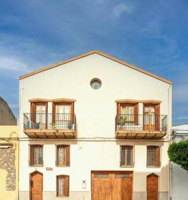 Sant Mateu Haus | Casa Rural l'Olivera - Ideal para Retiros, Familias y Amigos - Cerca de Morella y Peñíscola - Mínimo 2 noches