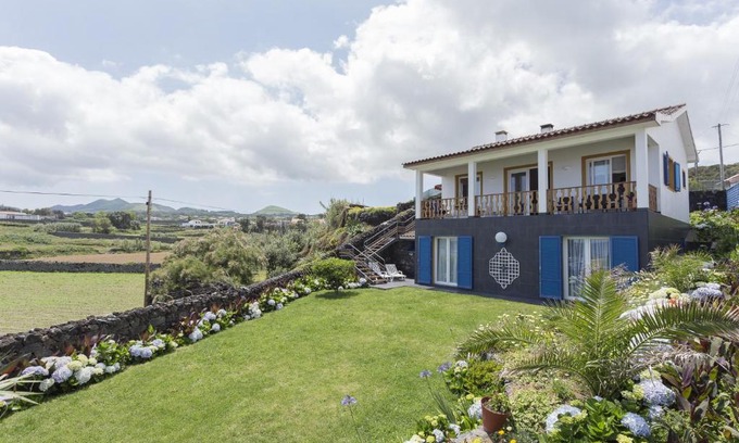 Capelas Haus | Casa Varanda do Mar