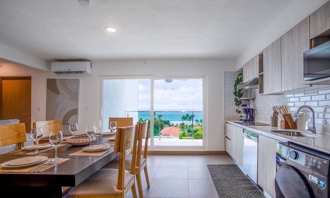 Cerro Plano Wohnung | CASAGO 1102, BRAND NEW RENTAL with Spectacular Ocean Views
