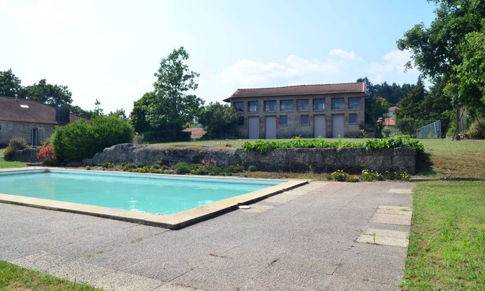 Travanca Haus | Casal do Outeiro by LovelyStay