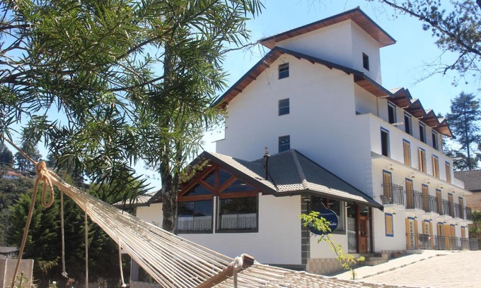 Vila Izabel Hotel | Casarão da Ducha hotel concept