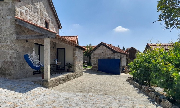 Sao Simao Hütte | Houses of Arrabalde, Unterkunft, Dorf Gouveia, S. Simon Amarante