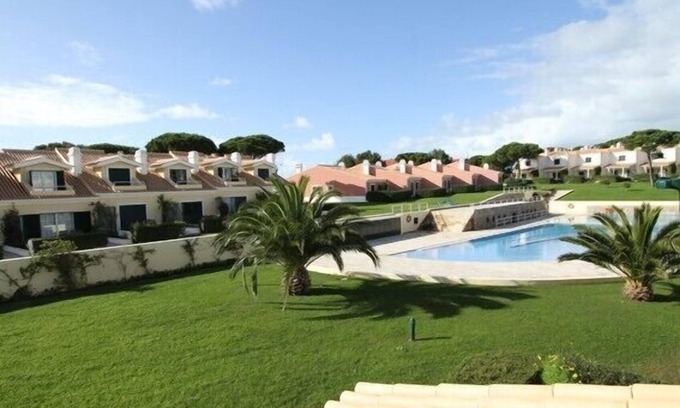 Cascais Villa | Charming Villa in exclusive resourt