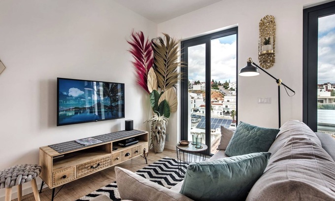Ferragudo Wohnung | Casinha da Sorte Stylish & Unique House in the Heart of Ferragudo