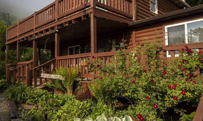 Confluence Kabine | Casselman Cabin Retreat