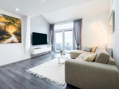 Cierny Balog Wohnung | Castle View Retreat Breakfast available