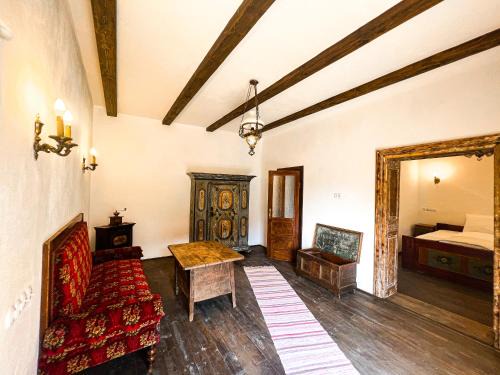 Saschiz Haus | Castle View Saschiz - Traditional Guesthouse