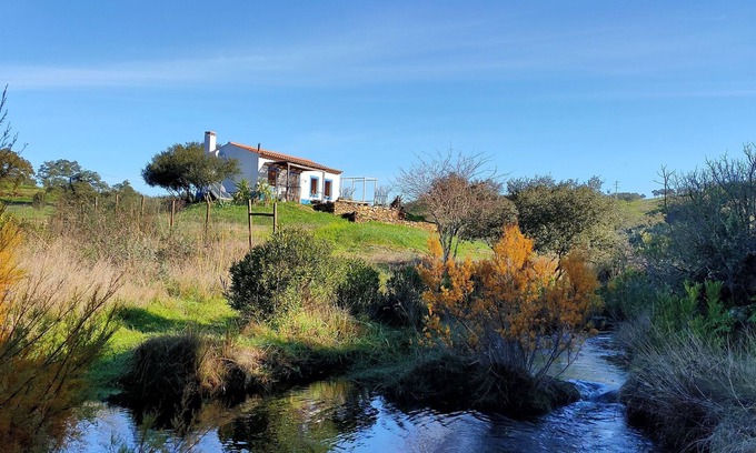 Aldeia dos Palheiros Hütte | Castro da Cola's Bed and Breakfast