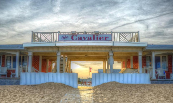 Kill Devil Hills Hotel | Cavalier by the Sea