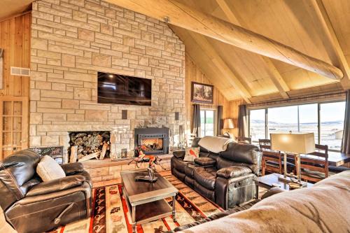 Centennial Haus | Centennial Cabin with Hot Tub, Sauna and Pool Table!