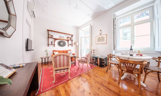 Baixa Wohnung | Central Modern Classic Apartment in Baixa 107