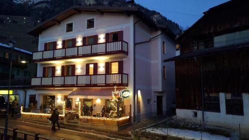 Campitello di Fassa Wohnung | Cesa Do Ruf eurochalet