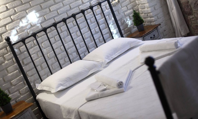 Ayvalik City Center Hotel | Cesmeli Han