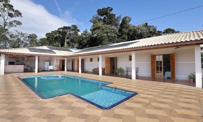 Ibiuna Skihütte | Chácara com piscina, churrasq e WiFi, pet friendly