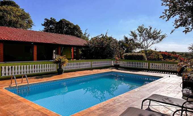 Salto Hütte | Chácara Iracema com lazer completo e Wi-Fi