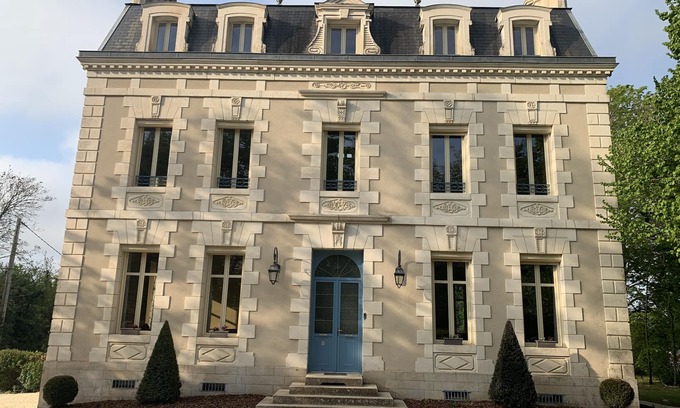 Pamproux Sonstige | "Château de La Ronce"