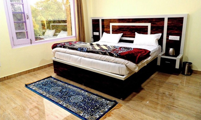 Shimla Sonstige | Chail's Best-Kept Secret: Hideaway Homestay - A Comfortable and Secluded Retreat