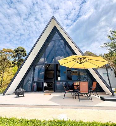 Nova Friburgo Skihütte | Chalé na Serra com banheira e vista incrível