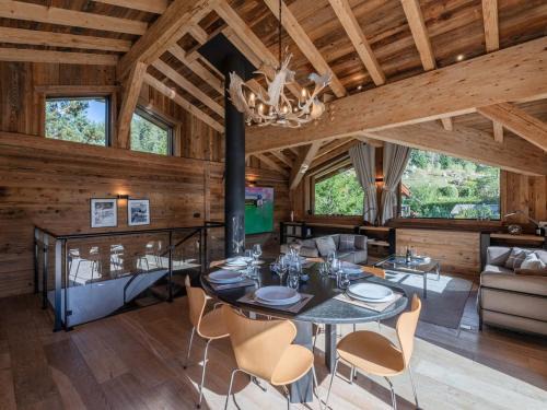 Chamonix-Mont-Blanc Skihütte | Chalet à Chamonix avec Sauna et Jacuzzi - FR-1-343-253