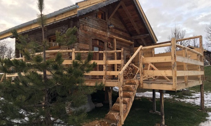 Etival Skihütte | Chalet Abondance dans le Haut Jura
