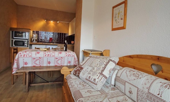 Mijoux Wohnung | Apartment-Ensuite Bad-Balkon- 17 & 27