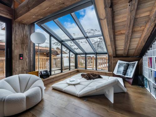 Val-d'Isere Skihütte | Chalet design 5* avec piscine, hammam, cinéma et parking à Val d'Isère - FR-1-567-35