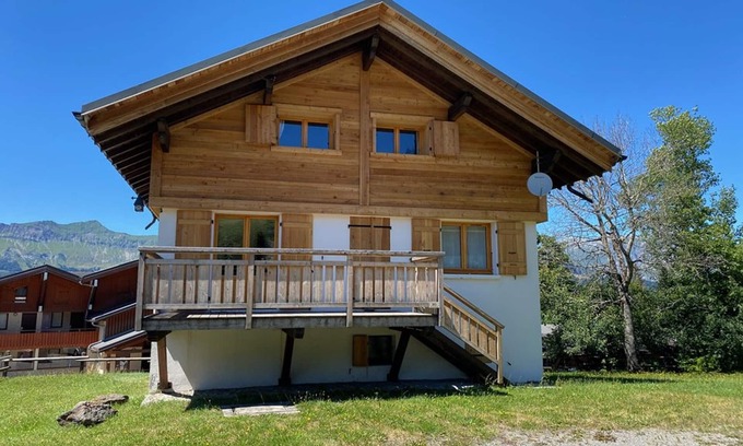 Cohennoz Skihütte | Chalet für 8 Personen an der Piste mit Parkplatz 50m von Liften