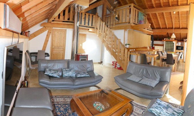 Eteaux Haus | Chalet Savoyard Balcon de Villy