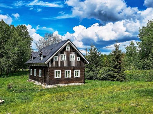 Korenov Skihütte | Chalet Sluneční vršek by Interhome