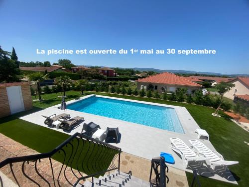 Grieges Haus | Chambre dans logement partagé chez l habitant avec piscine de 1 à 3 chambres