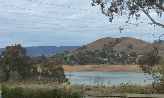 Bonnie Doon Haus | Chardy Retreat in Bonnie Doon