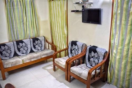 Adyar Haus | Charisma Homestay