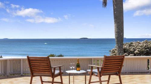 Coffs Harbour Haus | Charlesworth 15 - Beach Reserve, Amazing Views, Walk to Resorts, Sleeps 15