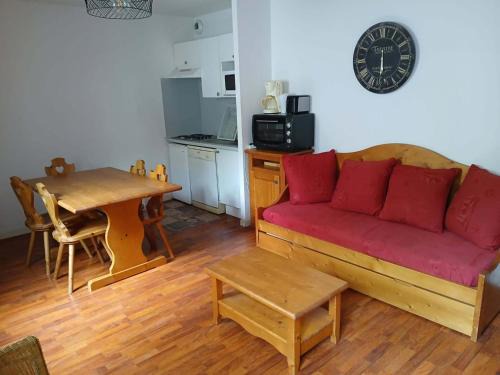 Vignec Wohnung | Charmant 2 Pièces pour 6 Personnes avec Piscine à Vignec, Proche Saint-Lary-Soulan - FR-1-504-101