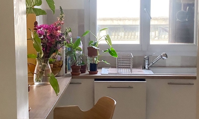 Bagnolet Wohnung | Charmant Appartement Coloré à 10 min de Marche de Paris