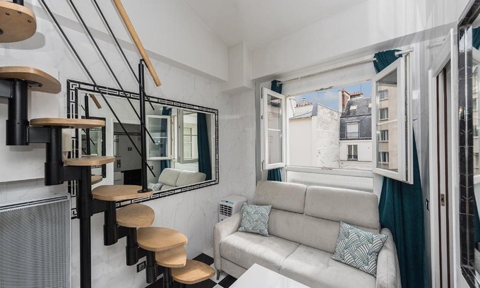 8th Arrondissement Wohnung | Charmant studio près des Champs-Élysées