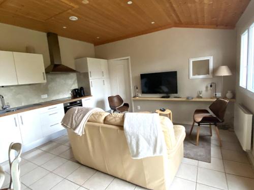 Groix Wohnung | Charmant T2 RDC avec jardin privatif à 500m de Loctudy - FR-1-813-1