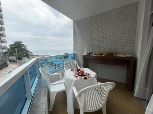 Centro Wohnung | Charme com vista na Praia das Virtudes